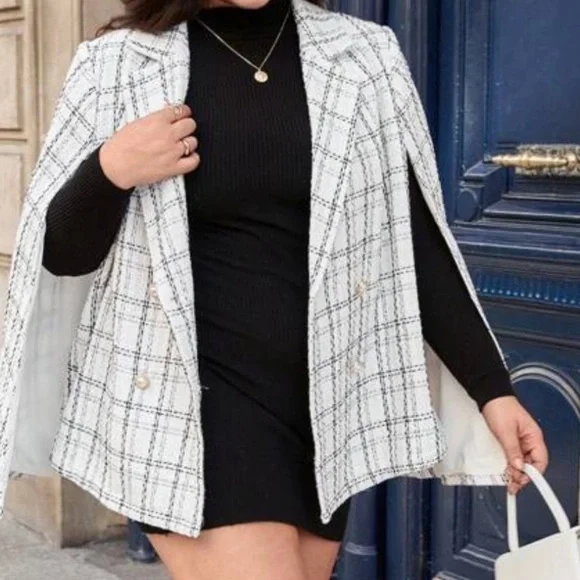 Women’s Plus Size Plaid Print Cloak Sleeve Double Breasted Blazer - Picture 1 of 11